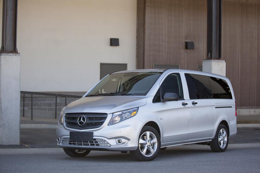  Mercedes-Benz Metris 2015 года  (фото 23 из 32)